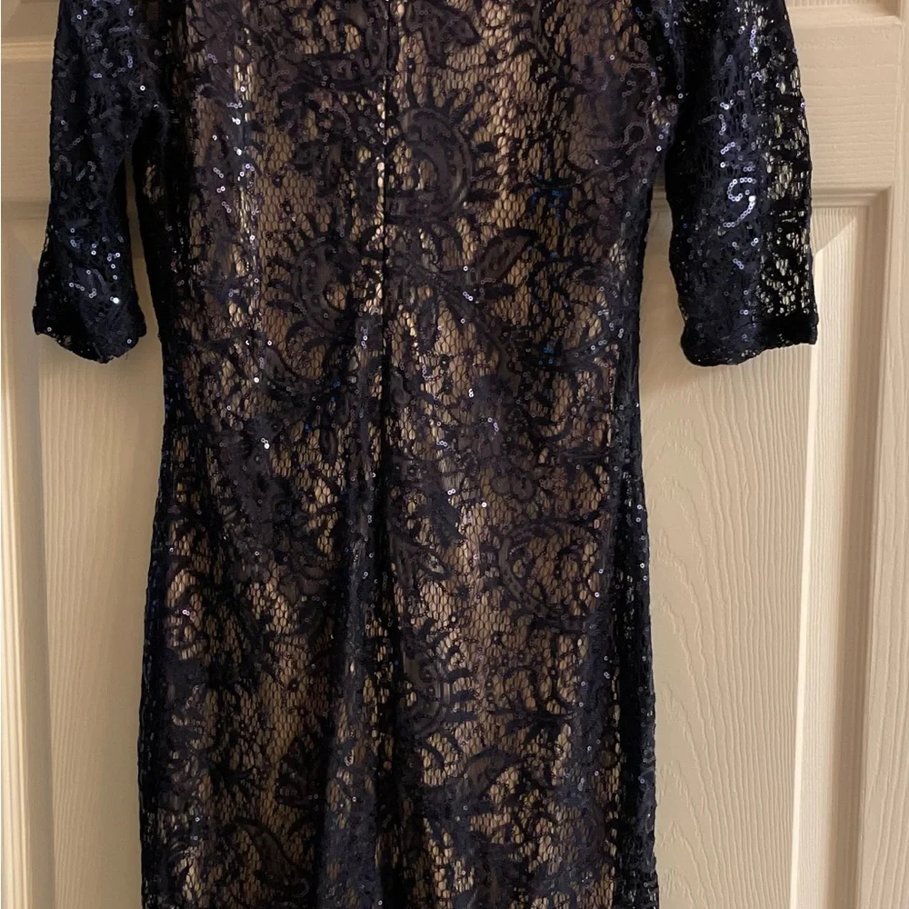 Women’s Navy blue cocktail Dress, Large - Picture 3 of 3